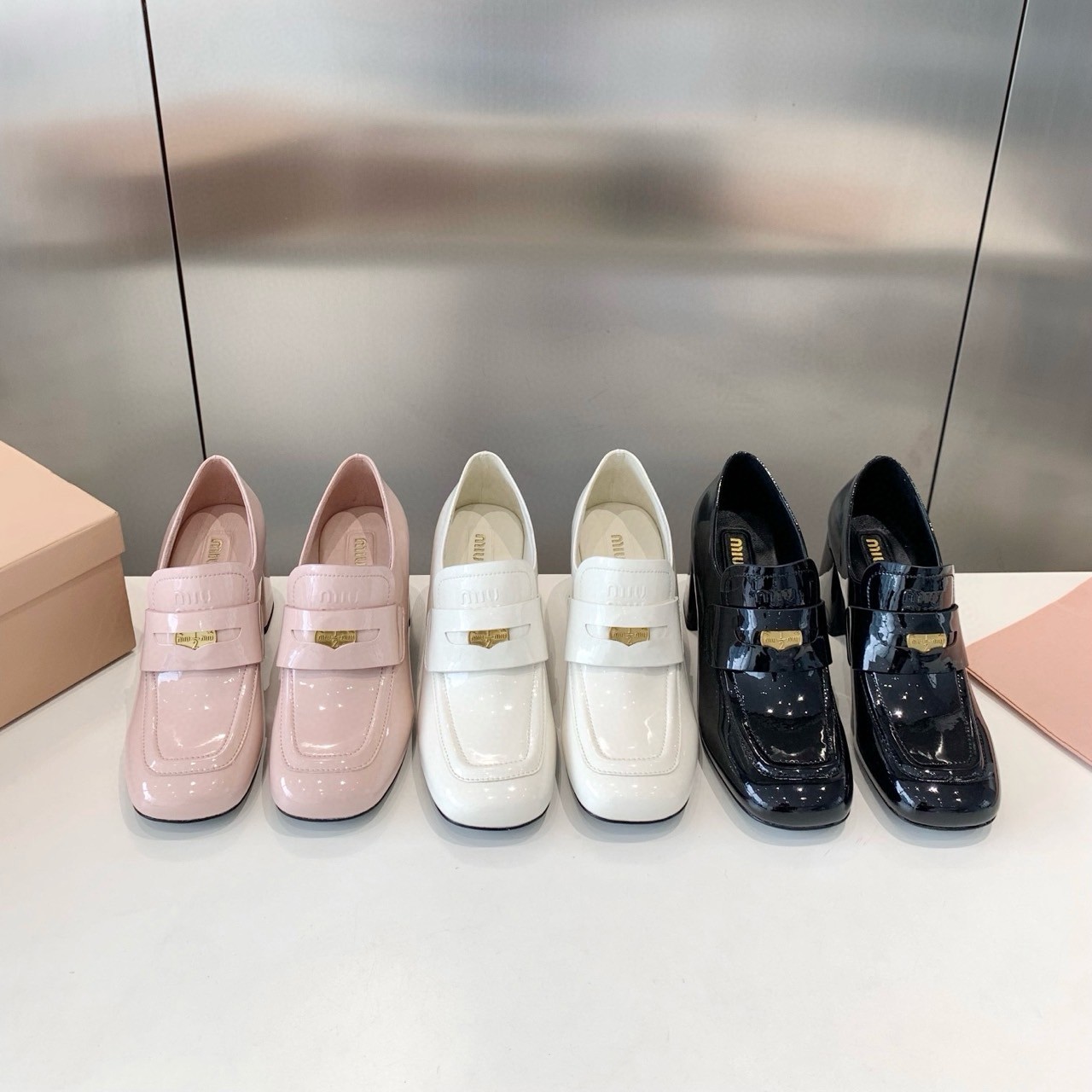 37A514AD-B961-4EB1-AA4E-718A5C78E592