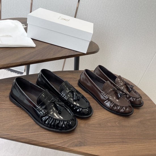 1423FD19-F0A5-4369-A658-731428F6554F